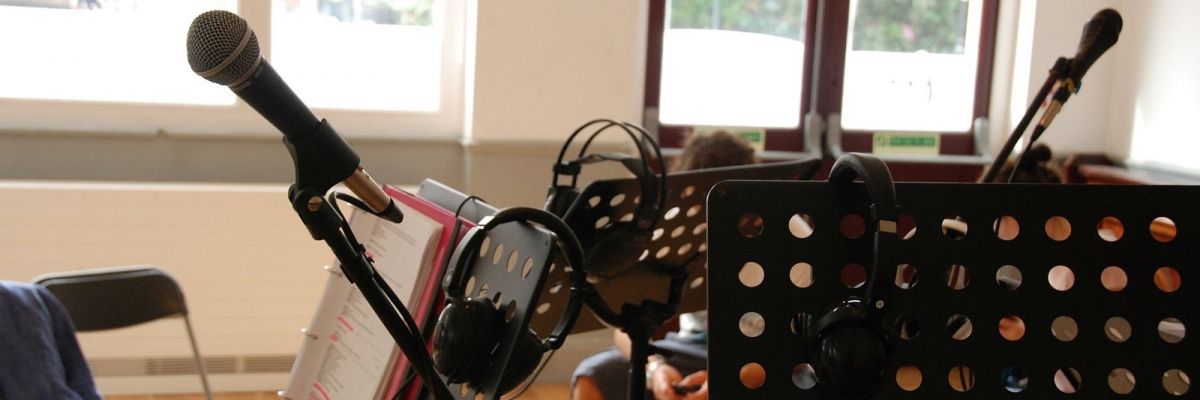 An image of a music stand and a microphone